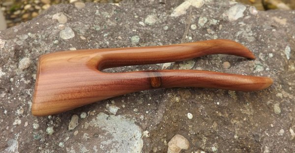 Haarforke aus Zedernholz, 11,7cm
